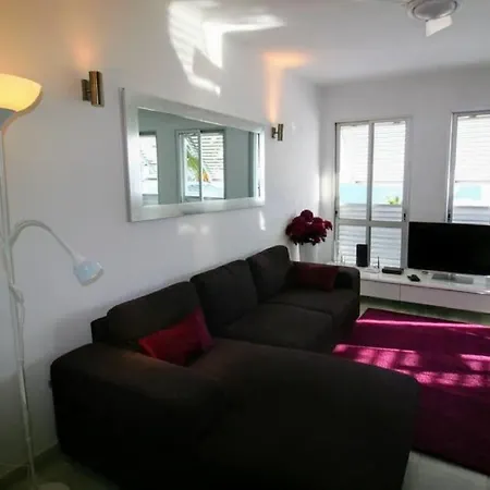 Carabeo 78x * Nerja